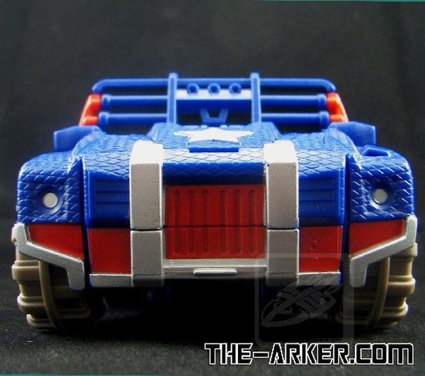 Transformers Marvel Crossovers Captain America   (2 of 16)
